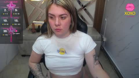 Paula online show from 04/01/26, 01:41