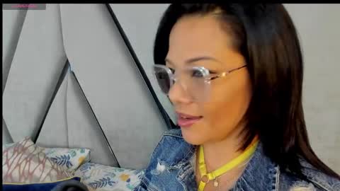 Paula online show from 02/22/25, 10:09