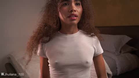 Paula online show from 01/06/25, 03:20