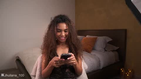 Paula online show from 01/09/25, 02:22