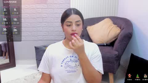      online show from 01/09/25, 12:03