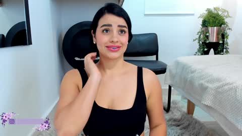      online show from 01/12/25, 08:47