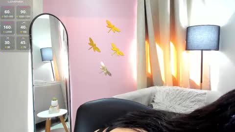      online show from 02/21/25, 08:05