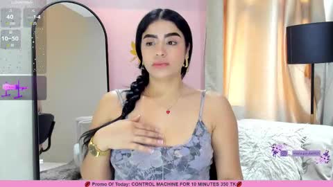      online show from 03/05/25, 09:04
