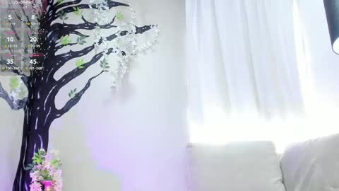      online show from 10/25/25, 07:41