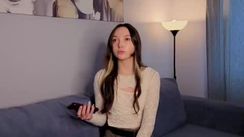 Alice online show from 10/10/25, 11:31