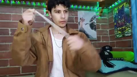Snapshot of pauldamico chatting on 04/17/26, 11:24 Paul DAmico online show from 04/17/26, 11:24
