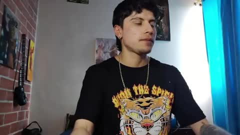 Snapshot of pauldamico chatting on 05/19/26, 04:35 Paul DAmico online show from 05/19/26, 04:35