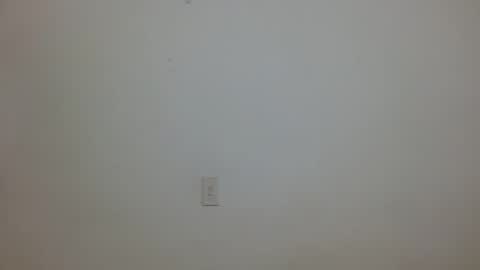 Snapshot of paulet_ chatting on 09/21/25, 01:40 paulet latiin online show from 09/21/25, 01:40