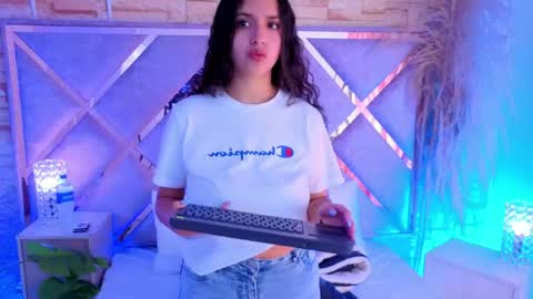 paulette_dupont_ online show from 06/08/26, 01:50