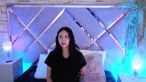 Snapshot of paulette_dupont_ chatting on 06/22/26, 02:13 paulette_dupont_ online show from 06/22/26, 02:13