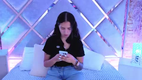 Snapshot of paulette_dupont_ chatting on 07/27/26, 01:56 paulette_dupont_ online show from 07/27/26, 01:56