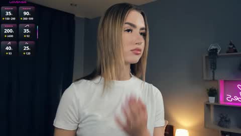 Eva online show from 10/04/25, 07:12