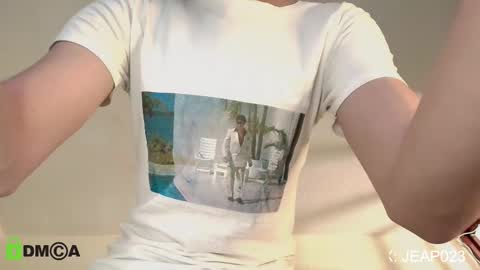 Snapshot of paulhot18 chatting on 10/09/25, 10:30 Paul Mklain online show from 10/09/25, 10:30