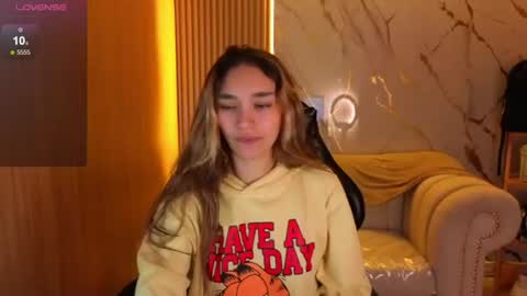 PAU online show from 06/10/26, 01:32