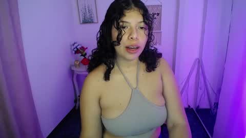 Snapshot of paulina07_ chatting on 05/21/26, 01:40 paulina07_ online show from 05/21/26, 01:40