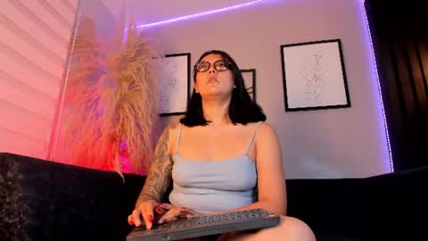 paulina_bennet online show from 07/24/26, 10:57
