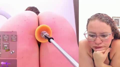 Snapshot of paulina_davis_ chatting on 01/30/25, 12:18 Paulina Davis online show from 01/30/25, 12:18