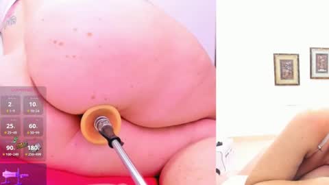 Paulina Davis  online show from 02/02/25, 04:05