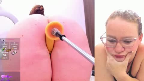 Snapshot of paulina_davis_ chatting on 02/04/25, 06:36 Paulina Davis online show from 02/04/25, 06:36