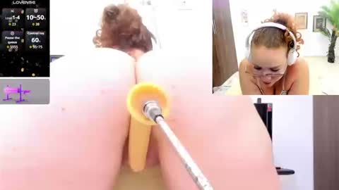 Snapshot of paulina_davis_ chatting on 09/23/25, 04:04 Paulina Davis online show from 09/23/25, 04:04