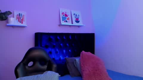 PAULINA  online show from 10/03/25, 03:14