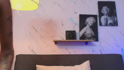 PAULINA  online show from 06/17/26, 05:10