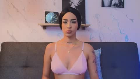 PAULINA  online show from 07/13/26, 04:43