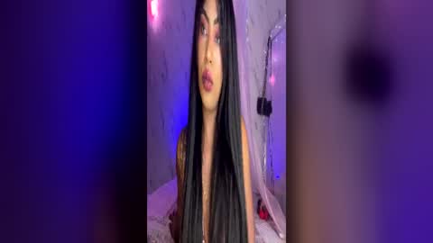  online show from 06/20/26, 06:54