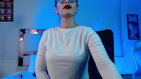 Paulina online show from 02/24/25, 12:16