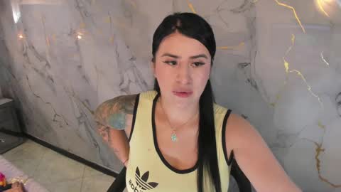paulinabelen21 online show from 02/23/25, 05:56