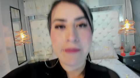 paulinabelen21 online show from 03/08/25, 04:01