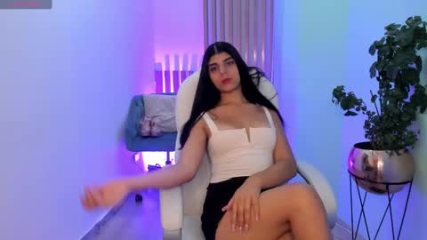 Paulina Belle online show from 02/05/25, 05:20