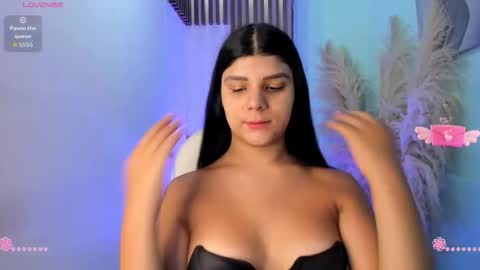 Paulina Belle online show from 12/21/25, 12:45