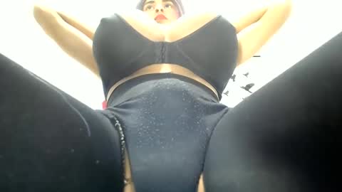 paulinabigcock24 online show from 12/19/24, 03:07