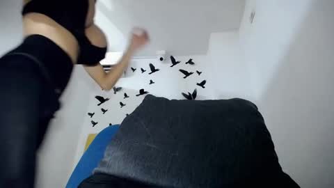 paulinabigcock24 online show from 12/30/24, 03:57