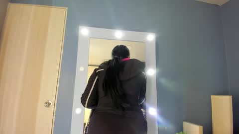 Snapshot of paulinaduarte_ chatting on 01/07/26, 12:07 Paulina online show from 01/07/26, 12:07
