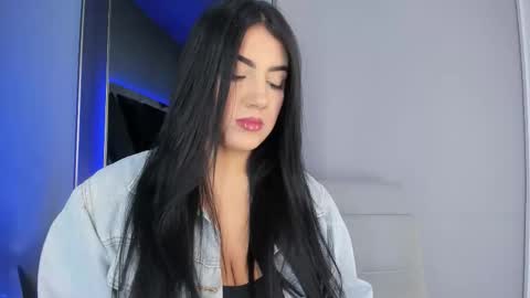 Snapshot of paulinaduarte_ chatting on 02/03/26, 12:32 Paulina online show from 02/03/26, 12:32