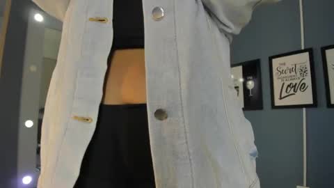 Snapshot of paulinaduarte_ chatting on 04/21/26, 11:49 Paulina online show from 04/21/26, 11:49