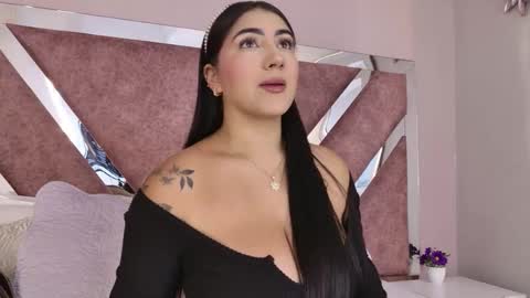 Snapshot of paulinaduarte_ chatting on 04/29/26, 12:09 Paulina online show from 04/29/26, 12:09