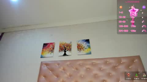 Snapshot of paulinasaeenz chatting on 09/29/25, 12:32 PaulinaSaennz online show from 09/29/25, 12:32