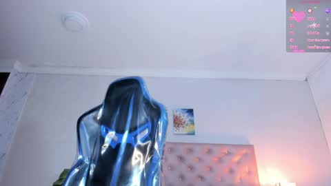 Snapshot of paulinasaeenz chatting on 04/05/26, 02:03 PaulinaSaennz online show from 04/05/26, 02:03