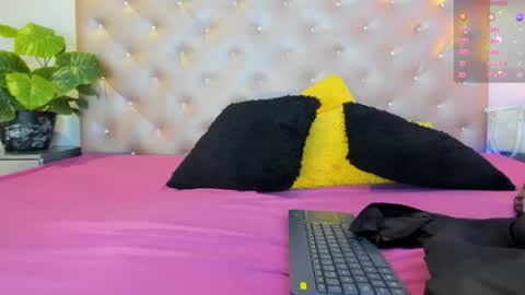PaulinaSaennz online show from 07/27/26, 12:23