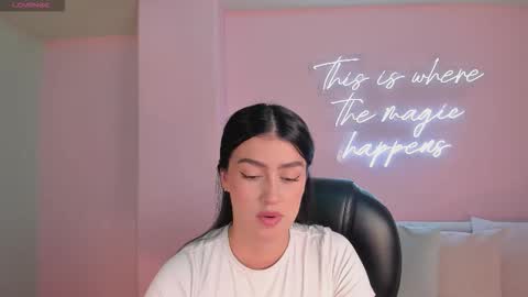 Paulina Santos  online show from 09/24/25, 06:44