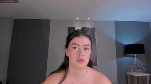 Paulina Santos  online show from 06/07/26, 05:16