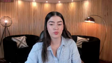 Paulina Santos  online show from 07/12/26, 05:37