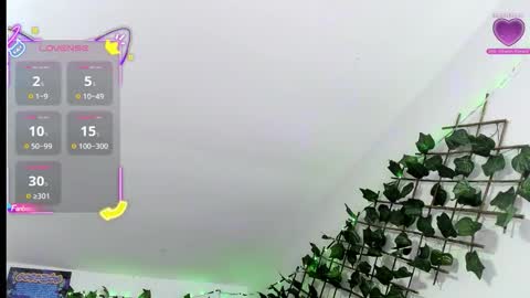 Paulina online show from 12/05/25, 08:01