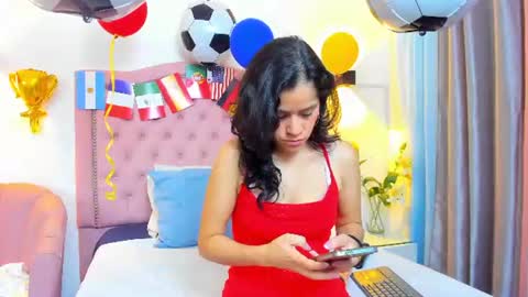 paulinavera online show from 06/29/26, 02:17
