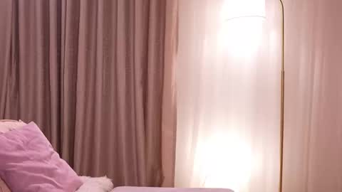 Snapshot of pauline_7 chatting on 10/01/25, 06:14 pauline_7 online show from 10/01/25, 06:14