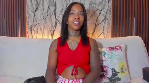 Pauline online show from 11/03/25, 10:21